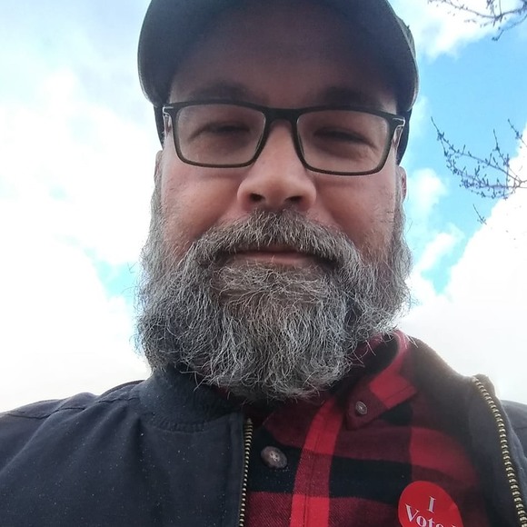 Meet your Posher, Mike - Picture 1 of 1